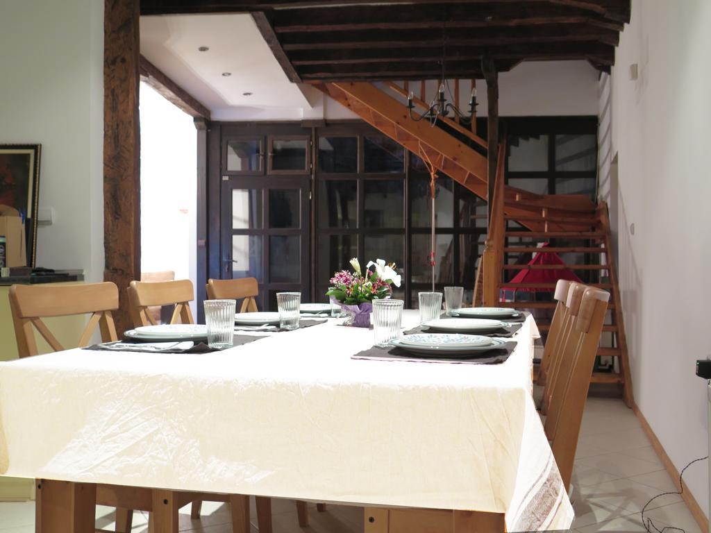 The Red Konak Villa Veliko Tarnovo Exterior photo